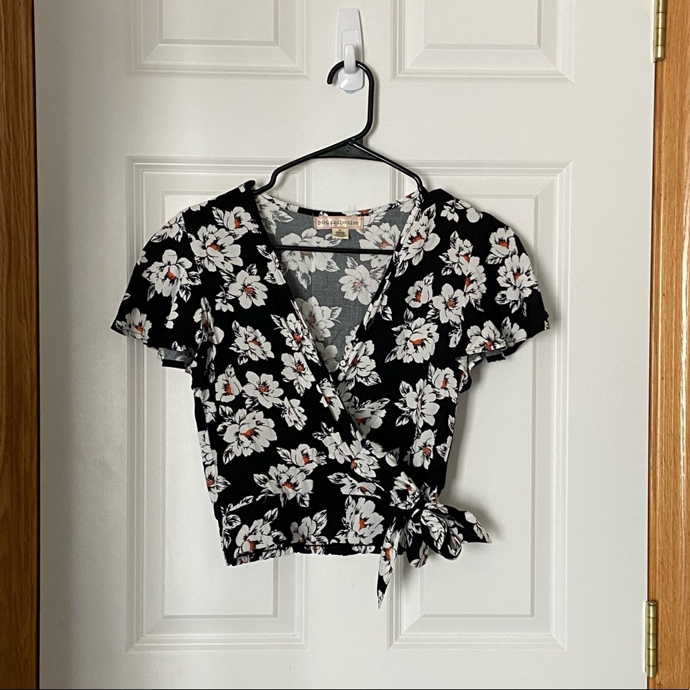 Floral Crop Top from Stitch Fix, size M. Never worn!!